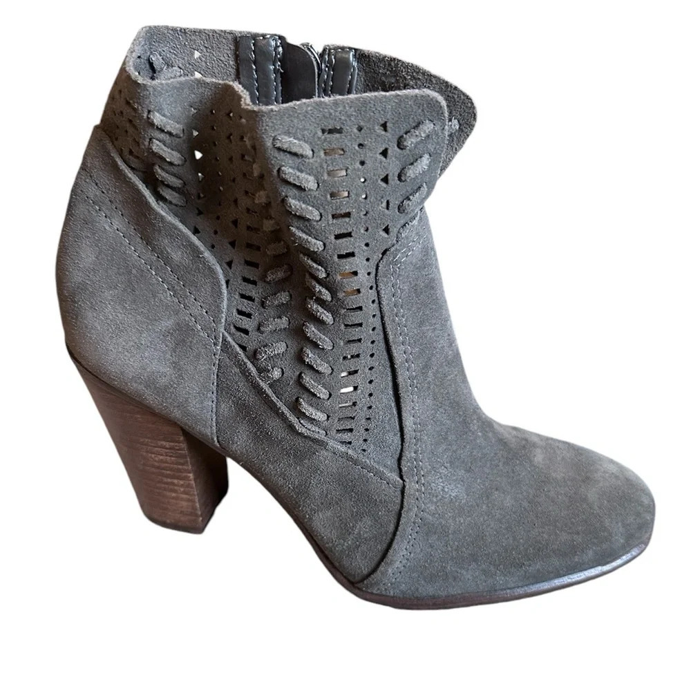 Vince Camuto Fenyia Dark Gray Suede Block Heel Ankle Booties- Women’s 8 - Picture 4 of 13